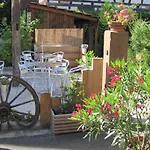 Bed & Breakfast Douce Nuit 3*